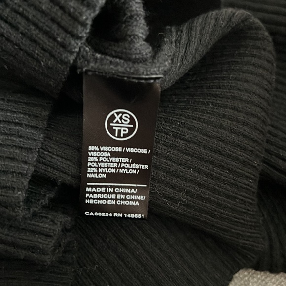 Joe’s jeans sweater - Picture 5 of 5